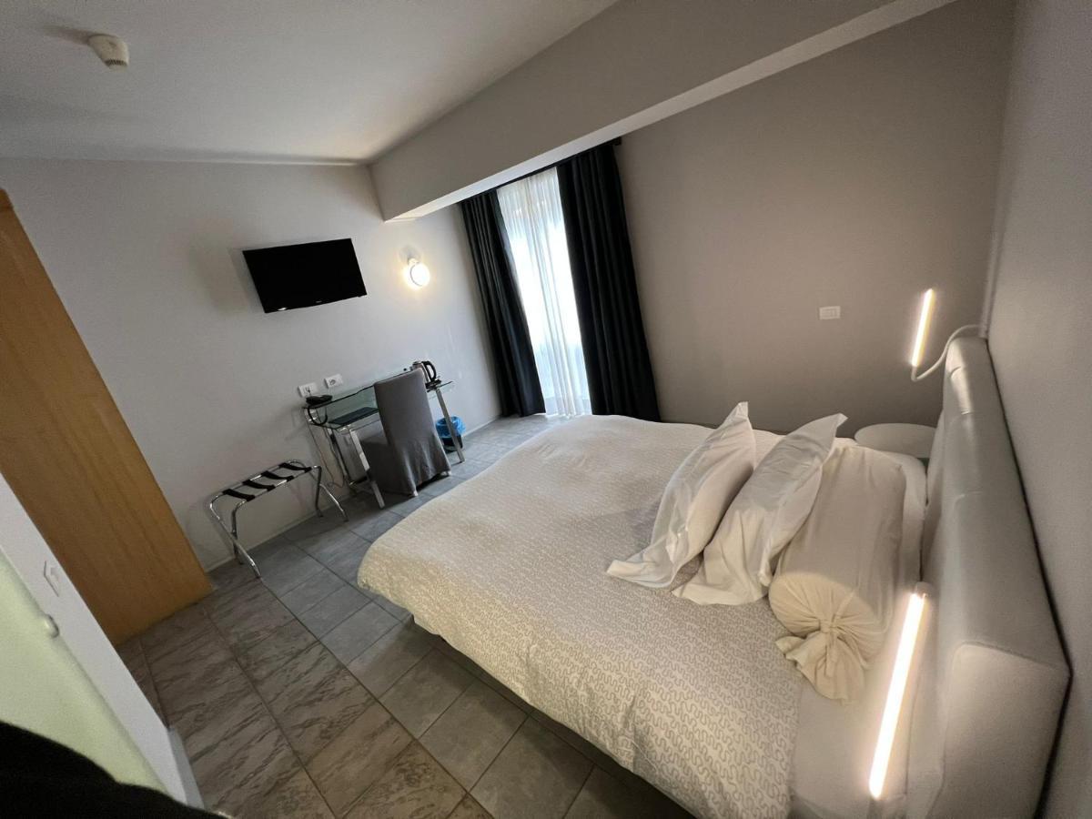 Hotel Garni Santa Caterina Orta San Giulio Luaran gambar